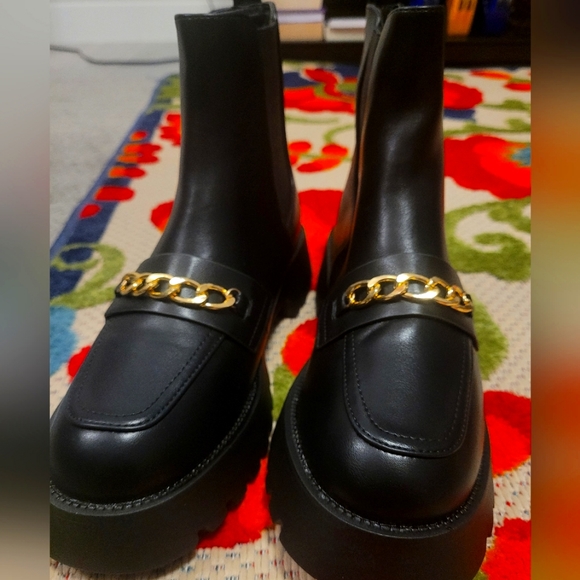 Boots - Picture 2 of 2